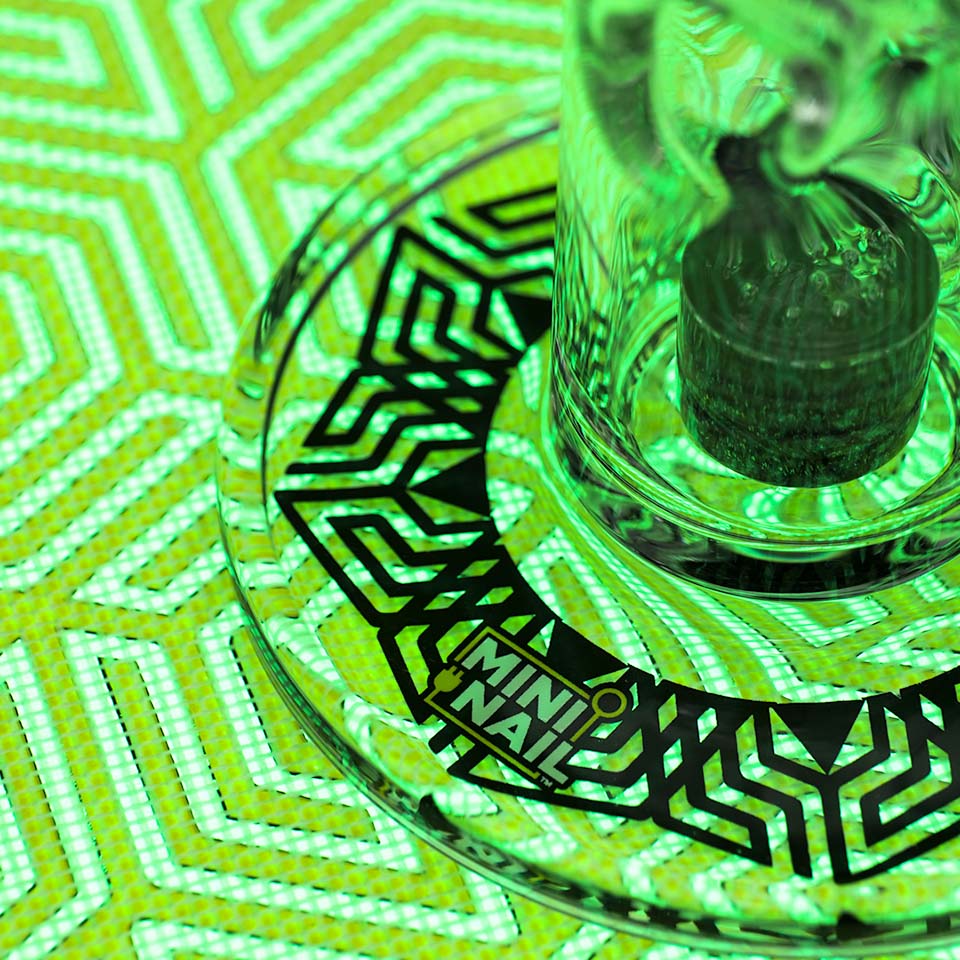 Backlit SlabPad Color Changing Dab Mat - Image 16