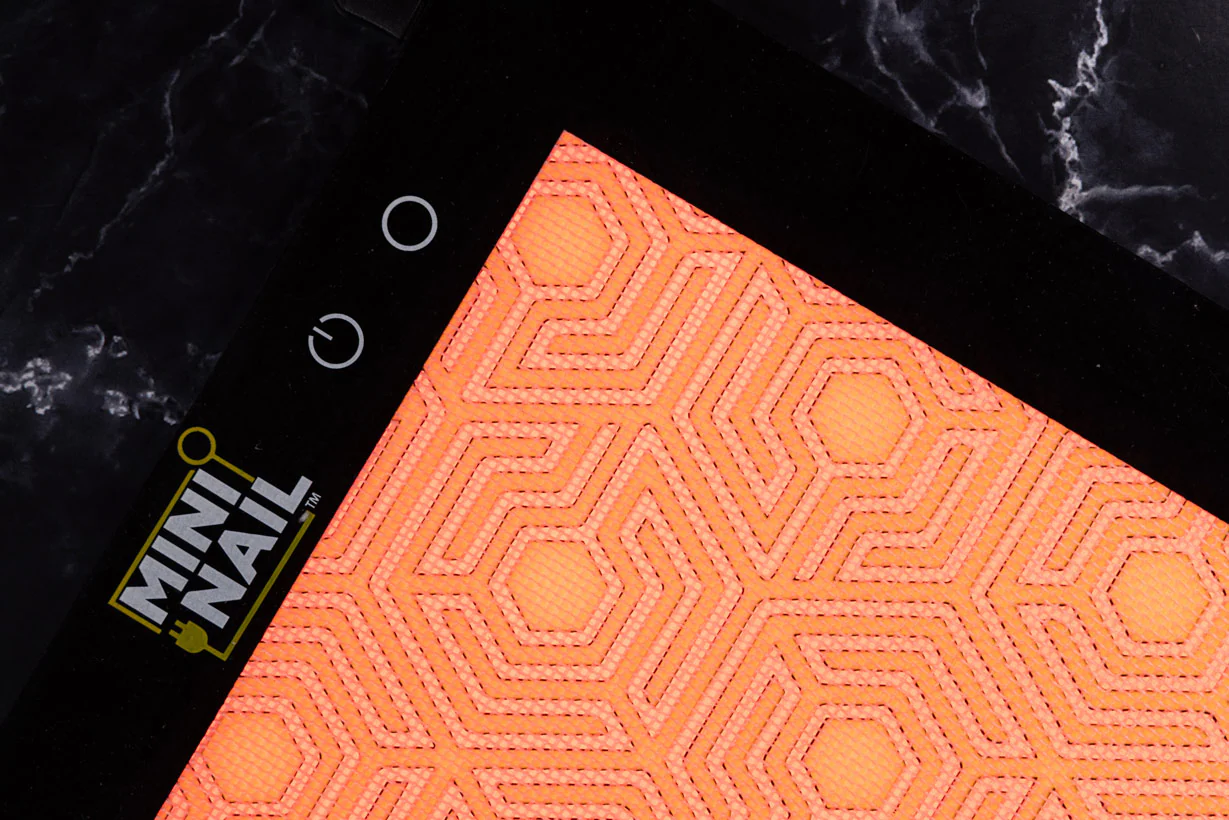 Backlit SlabPad Color Changing Dab Mat - Image 9